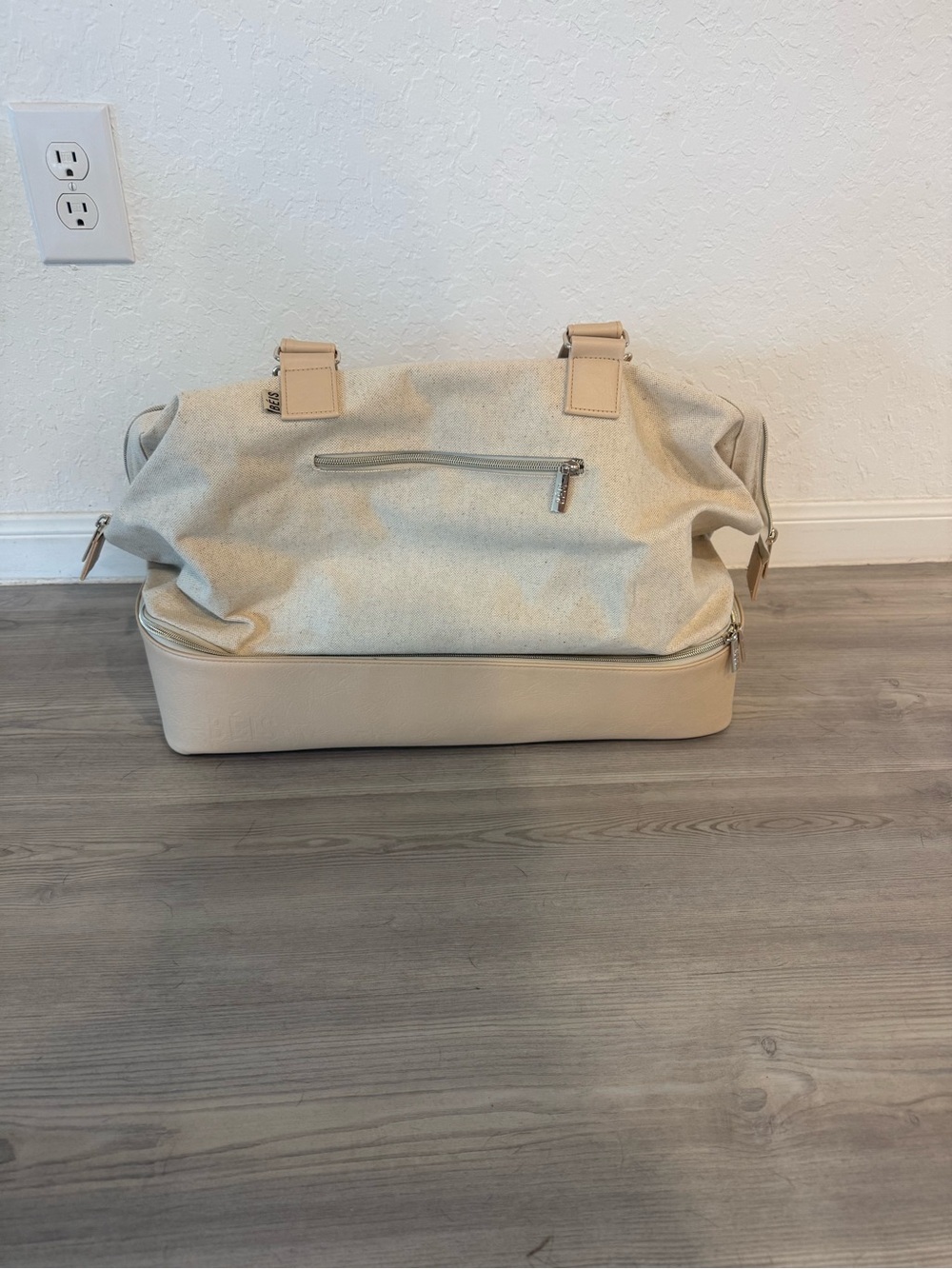 Beige Beis Weekender Bag - Picture 2 of 2